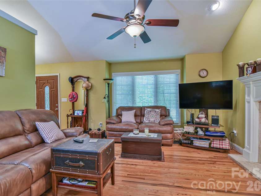 911 Fanning Bridge Road, Fletcher, NC 28732.  MLS# CAR4284907, YatesRealty ID 7706. 