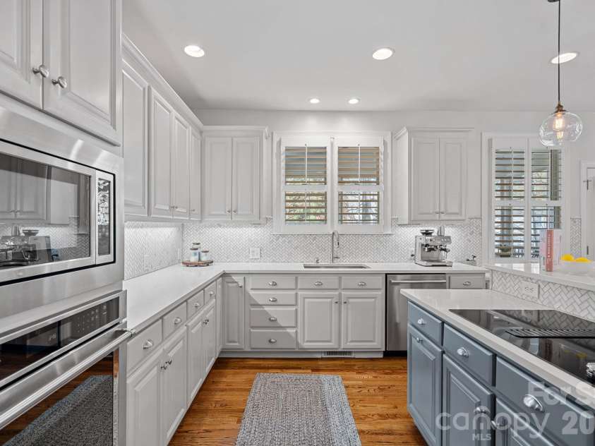 10220 Auburn Top Lane, Charlotte, NC 28277.  MLS# CAR4360447, YatesRealty ID 7708. 