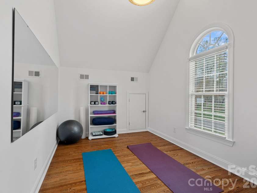 10220 Auburn Top Lane, Charlotte, NC 28277.  MLS# CAR4360447, YatesRealty ID 7708. 