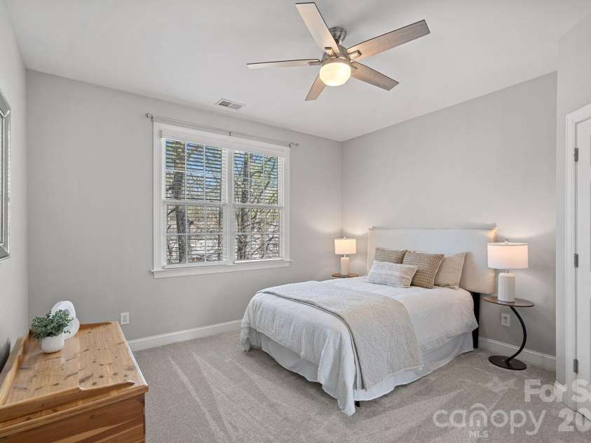 10220 Auburn Top Lane, Charlotte, NC 28277.  MLS# CAR4360447, YatesRealty ID 7708. 