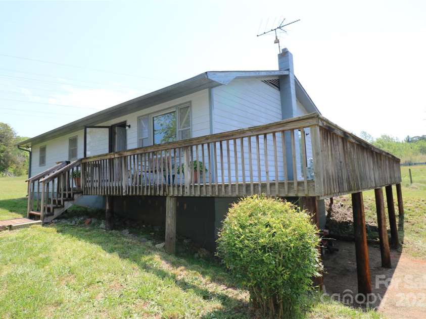 606 Mcdade Road, Forest City, NC 28043.  MLS# CAR4249169, YatesRealty ID 7708. 