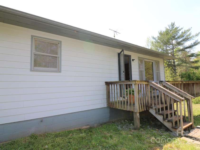 606 Mcdade Road, Forest City, NC 28043.  MLS# CAR4249169, YatesRealty ID 7708. 