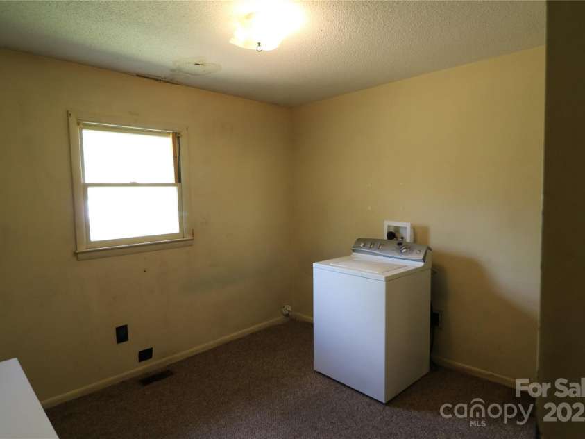 606 Mcdade Road, Forest City, NC 28043.  MLS# CAR4249169, YatesRealty ID 7708. 