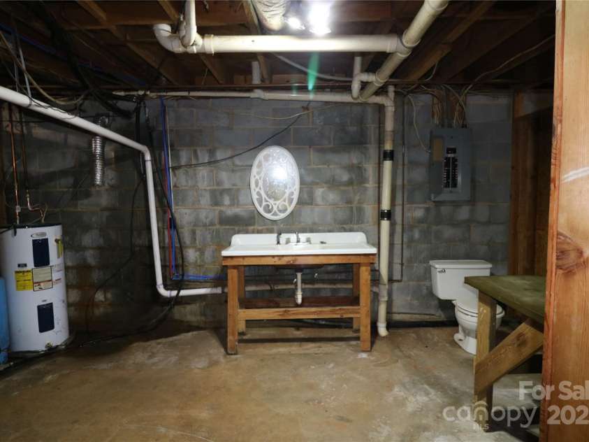 606 Mcdade Road, Forest City, NC 28043.  MLS# CAR4249169, YatesRealty ID 7708. 