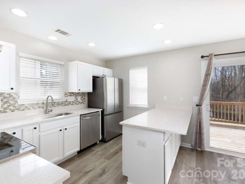 7383 Sun Dance Drive, Fort Mill, SC 29707.  MLS# CAR4345196, YatesRealty ID 7709. 