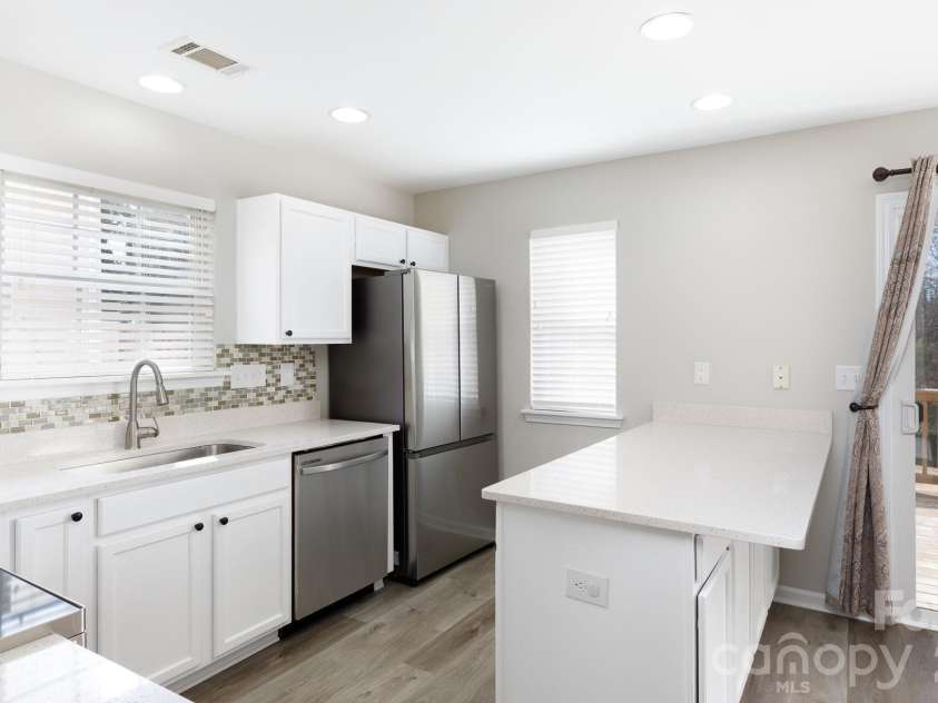 7383 Sun Dance Drive, Fort Mill, SC 29707.  MLS# CAR4345196, YatesRealty ID 7709. 