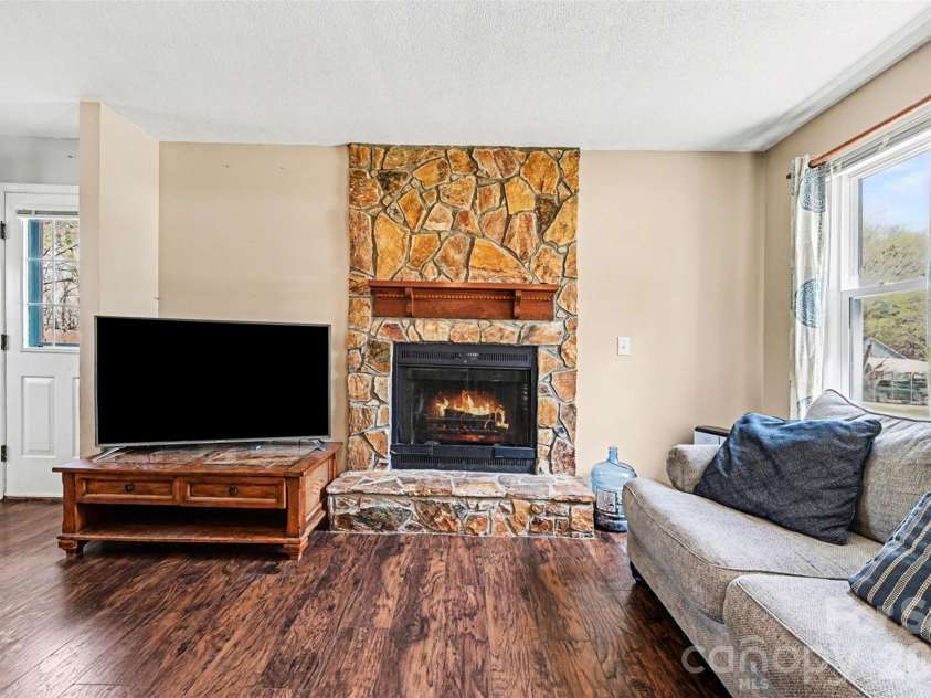 3408 Farm Lake Drive, Concord, NC 28027.  MLS# CAR4359783, YatesRealty ID 7711. 