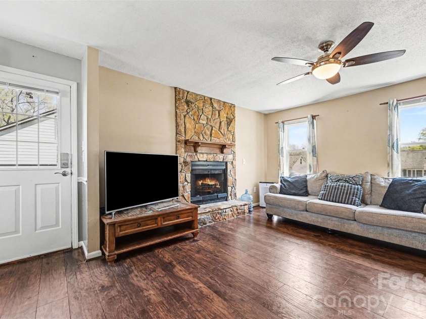 3408 Farm Lake Drive, Concord, NC 28027.  MLS# CAR4359783, YatesRealty ID 7711. 
