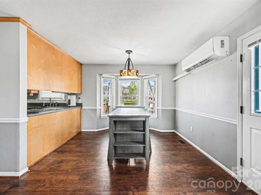 3408 Farm Lake Drive, Concord, NC 28027.  MLS# CAR4359783, YatesRealty ID 7711. 