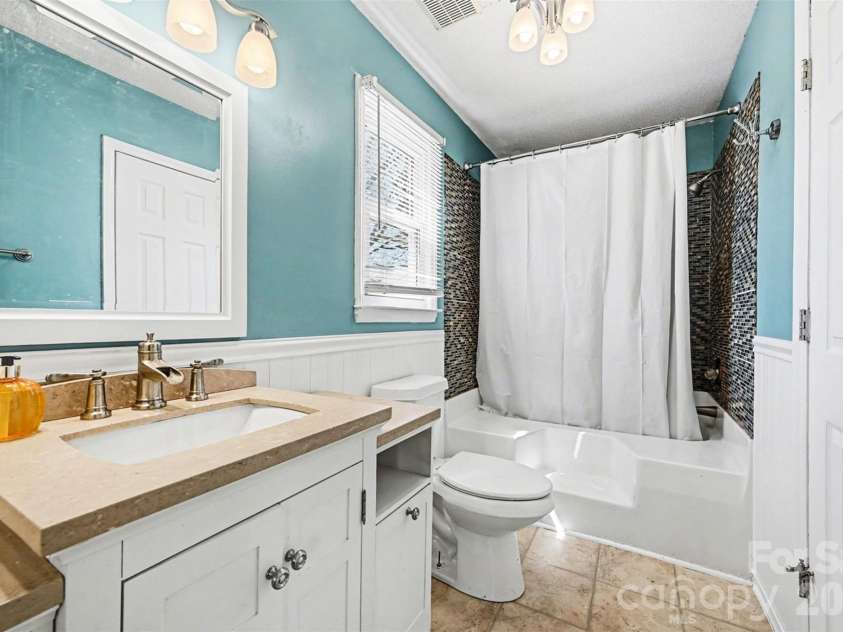 3408 Farm Lake Drive, Concord, NC 28027.  MLS# CAR4359783, YatesRealty ID 7711. 