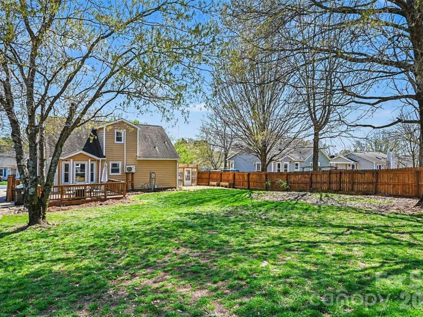 3408 Farm Lake Drive, Concord, NC 28027.  MLS# CAR4359783, YatesRealty ID 7711. 