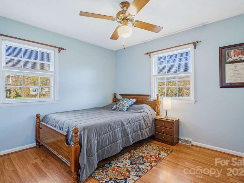 362 Mills Gap Road, Asheville, NC 28803.  MLS# CAR4268413, YatesRealty ID 7711. 