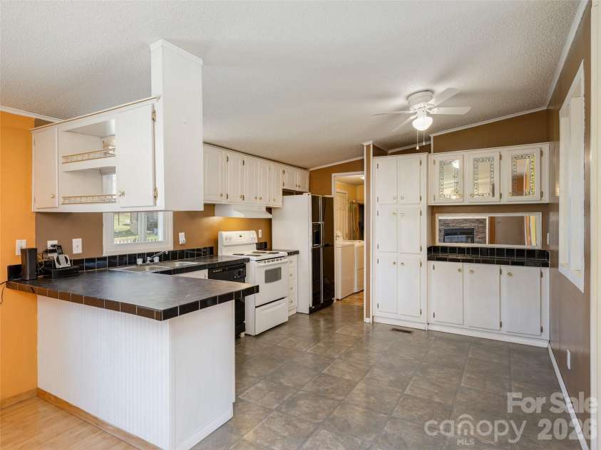 204 Cookies Way, Arden, NC 28704.  MLS# CAR4360700, YatesRealty ID 7714. 