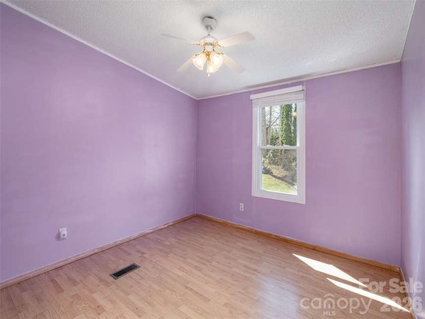 204 Cookies Way, Arden, NC 28704.  MLS# CAR4360700, YatesRealty ID 7714. 