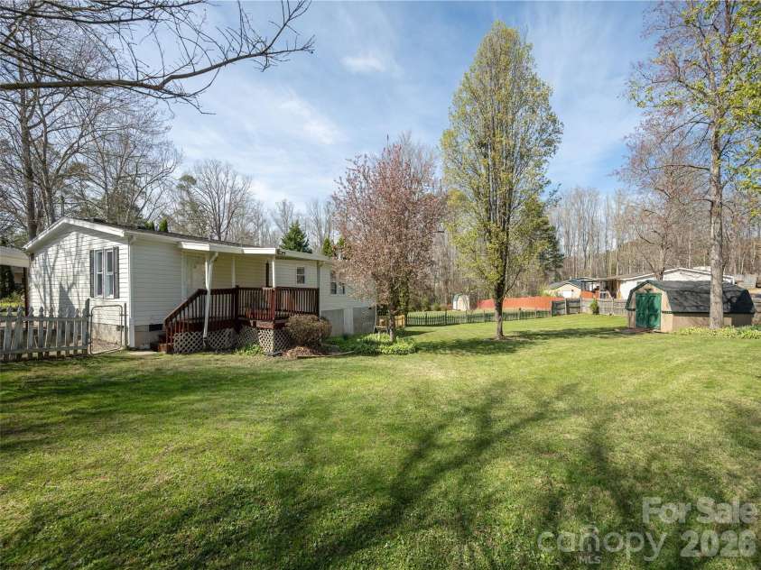 204 Cookies Way, Arden, NC 28704.  MLS# CAR4360700, YatesRealty ID 7714. 