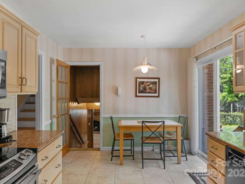 2815 Burnt Mill Road, Charlotte, NC 28210.  MLS# CAR4247538, YatesRealty ID 7714. 