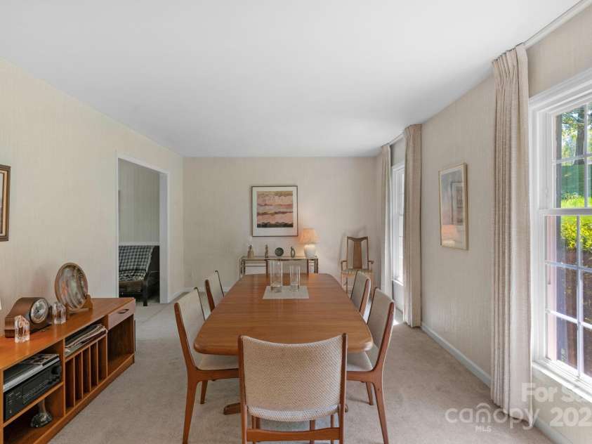 2815 Burnt Mill Road, Charlotte, NC 28210.  MLS# CAR4247538, YatesRealty ID 7714. 