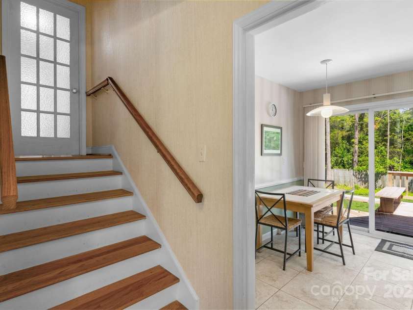 2815 Burnt Mill Road, Charlotte, NC 28210.  MLS# CAR4247538, YatesRealty ID 7714. 