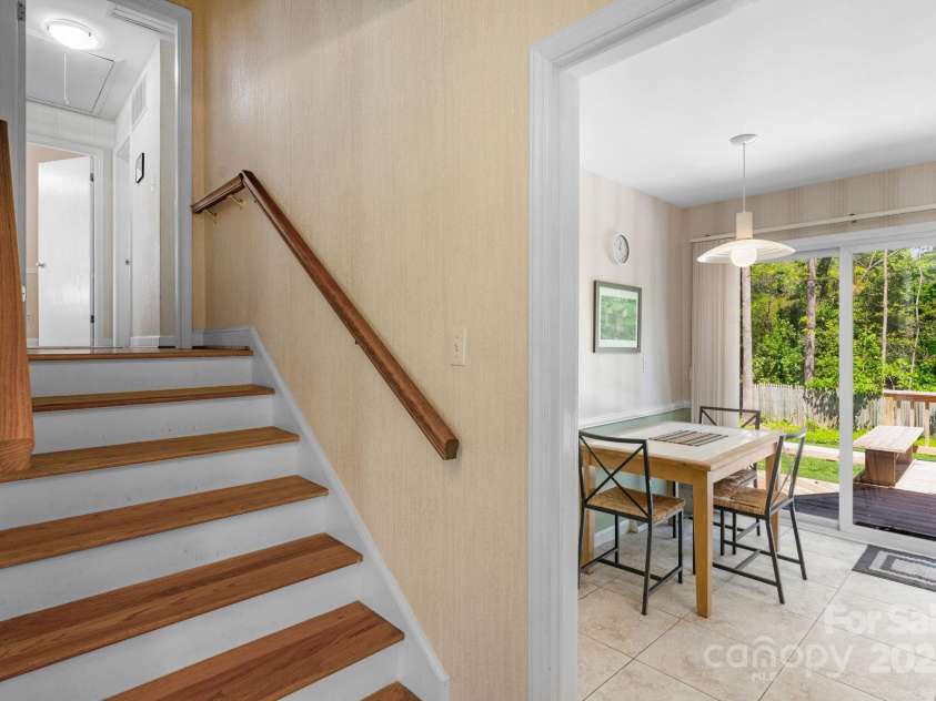 2815 Burnt Mill Road, Charlotte, NC 28210.  MLS# CAR4247538, YatesRealty ID 7714. 