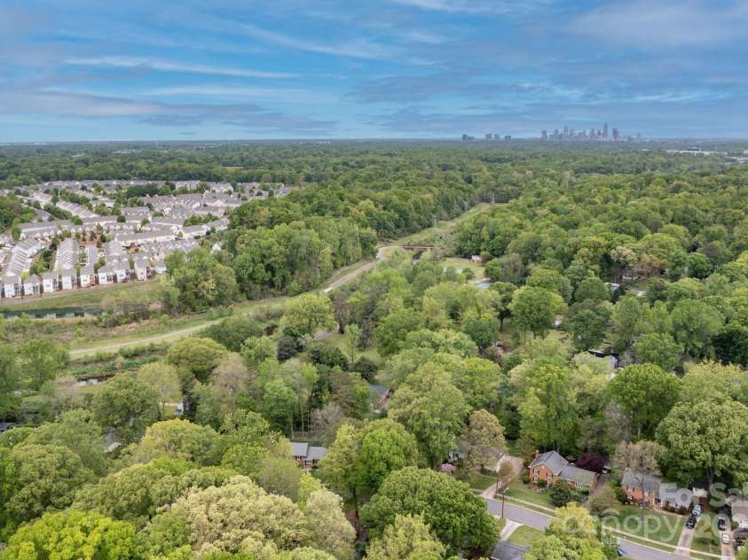 2815 Burnt Mill Road, Charlotte, NC 28210.  MLS# CAR4247538, YatesRealty ID 7714. 