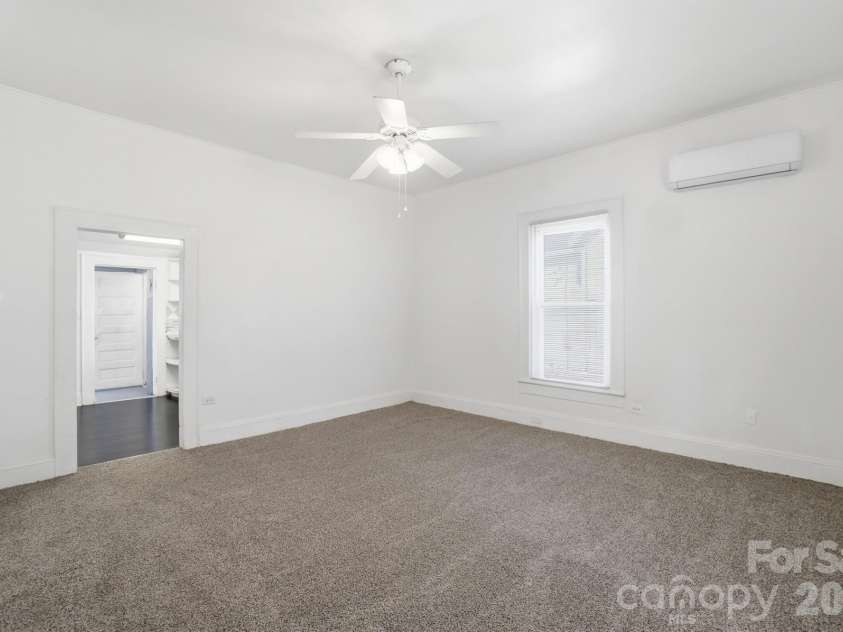 123 Highland Street, Rock Hill, SC 29730.  MLS# CAR4360208, YatesRealty ID 7715. 