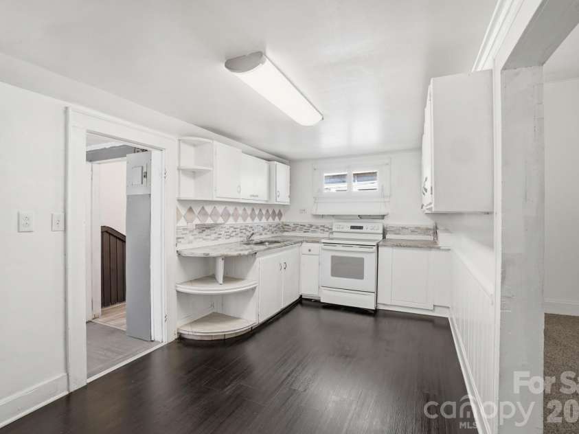 123 Highland Street, Rock Hill, SC 29730.  MLS# CAR4360208, YatesRealty ID 7715. 
