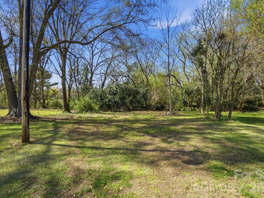123 Highland Street, Rock Hill, SC 29730.  MLS# CAR4360208, YatesRealty ID 7715. 