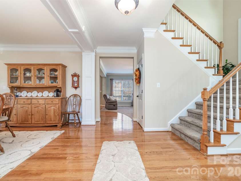 3308 Grandeur Road, Charlotte, NC 28269.  MLS# CAR4352140, YatesRealty ID 7716. 