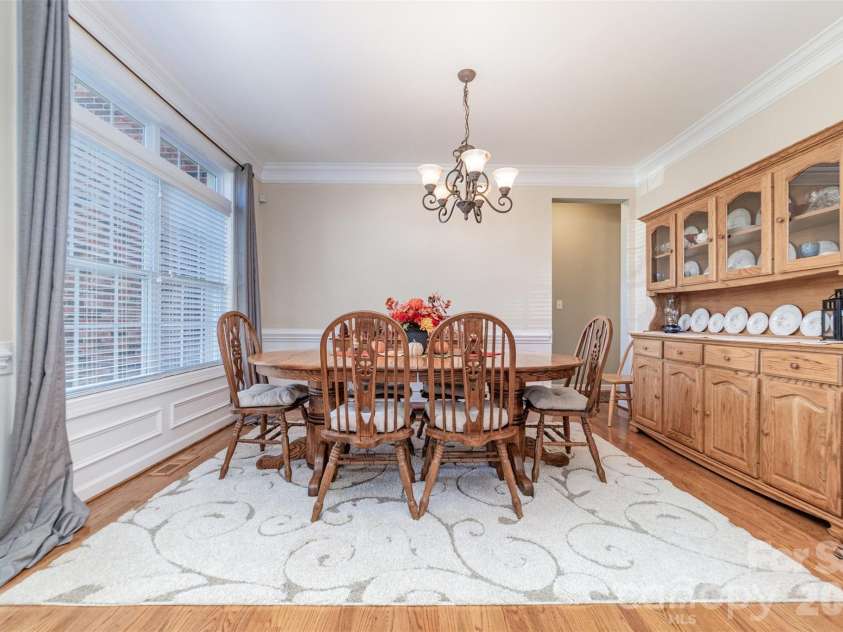 3308 Grandeur Road, Charlotte, NC 28269.  MLS# CAR4352140, YatesRealty ID 7716. 