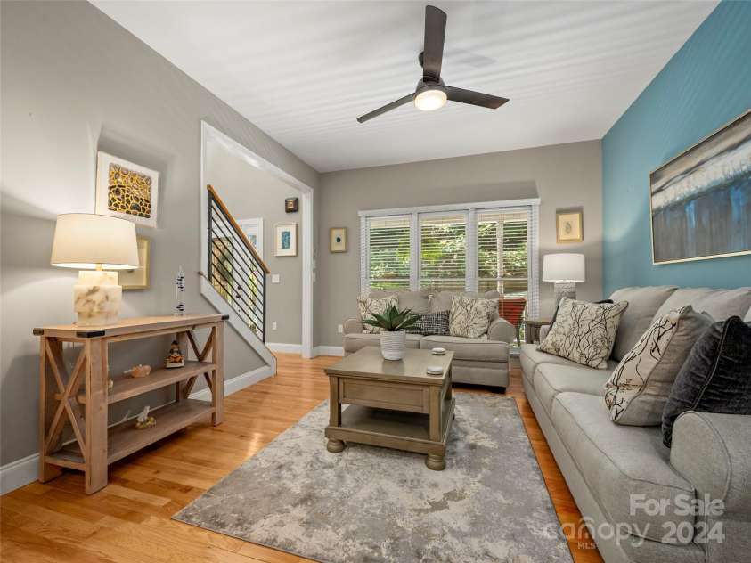 483 Heather Marie Drive, Hendersonville, NC 28792.  MLS# CAR4209214, YatesRealty ID 7717. 