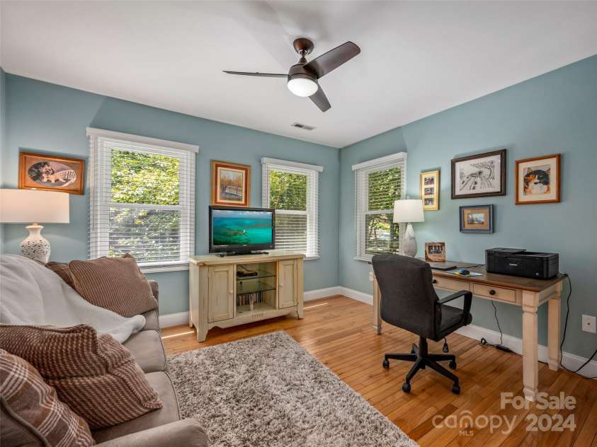 483 Heather Marie Drive, Hendersonville, NC 28792.  MLS# CAR4209214, YatesRealty ID 7717. 