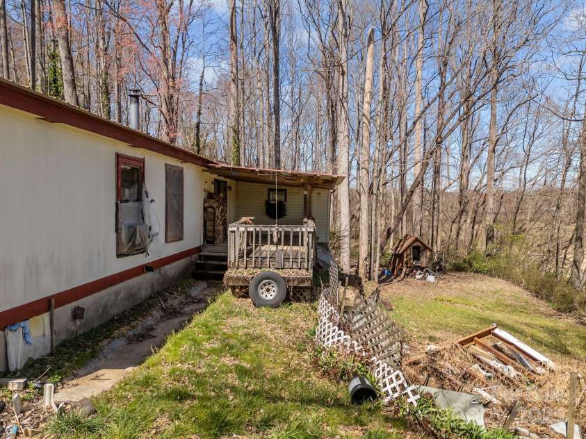 56 Woodscape Drive, Mills River, NC 28759.  MLS# CAR4237896, YatesRealty ID 7718. 