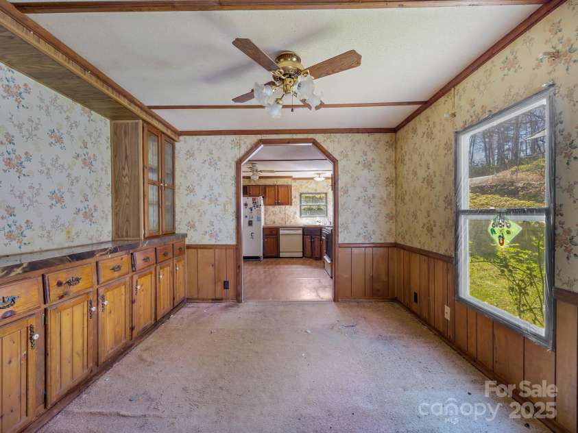 56 Woodscape Drive, Mills River, NC 28759.  MLS# CAR4237896, YatesRealty ID 7718. 