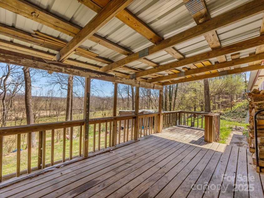 56 Woodscape Drive, Mills River, NC 28759.  MLS# CAR4237896, YatesRealty ID 7718. 