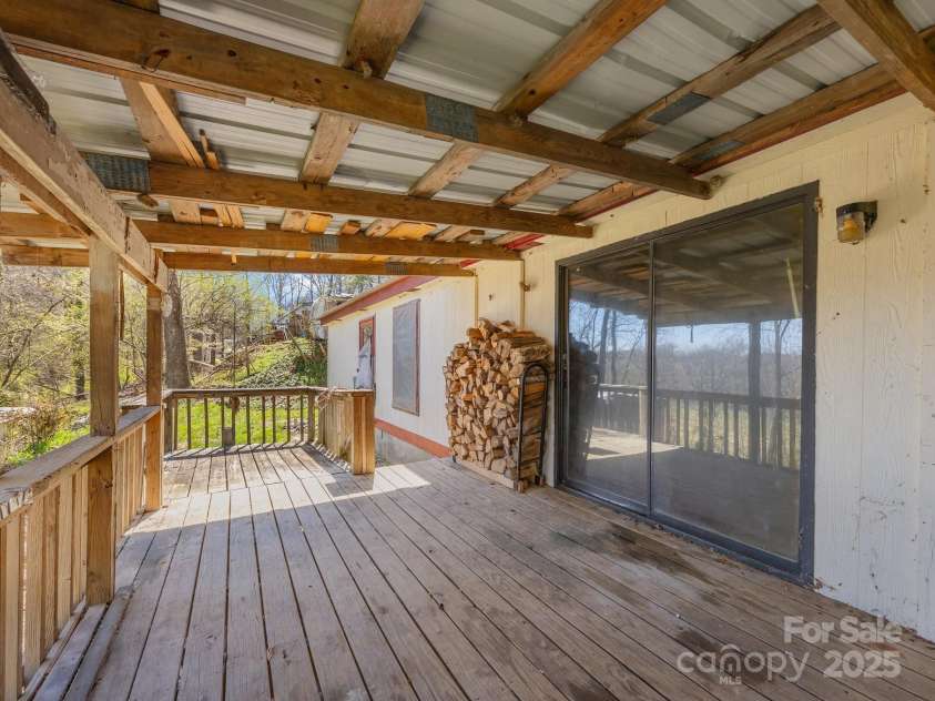 56 Woodscape Drive, Mills River, NC 28759.  MLS# CAR4237896, YatesRealty ID 7718. 