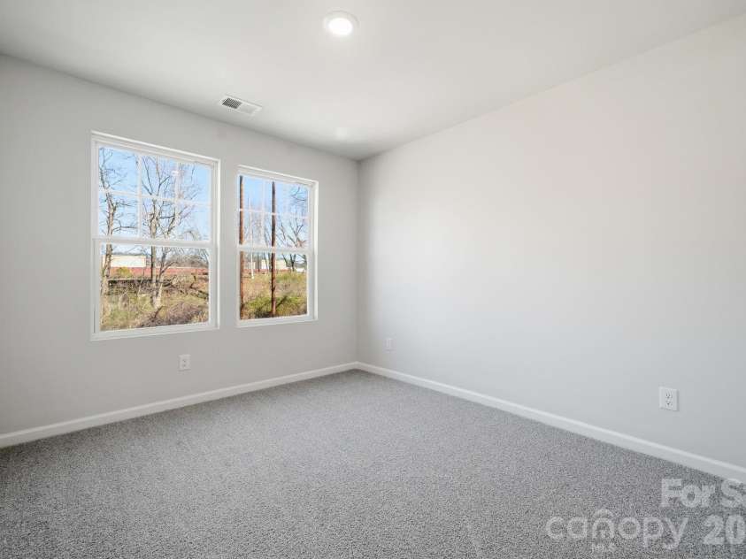 935 Wallace Street, Statesville, NC 28677.  MLS# CAR4347338, YatesRealty ID 7718. 