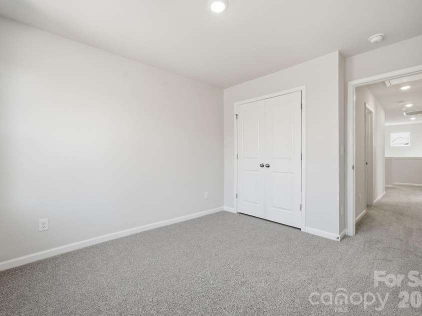 935 Wallace Street, Statesville, NC 28677.  MLS# CAR4347338, YatesRealty ID 7718. 