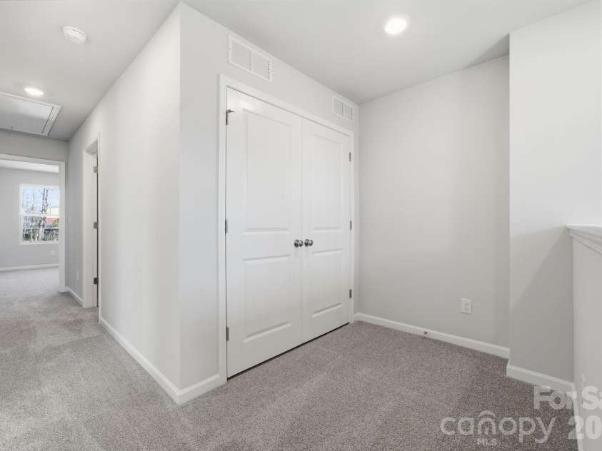 935 Wallace Street, Statesville, NC 28677.  MLS# CAR4347338, YatesRealty ID 7718. 