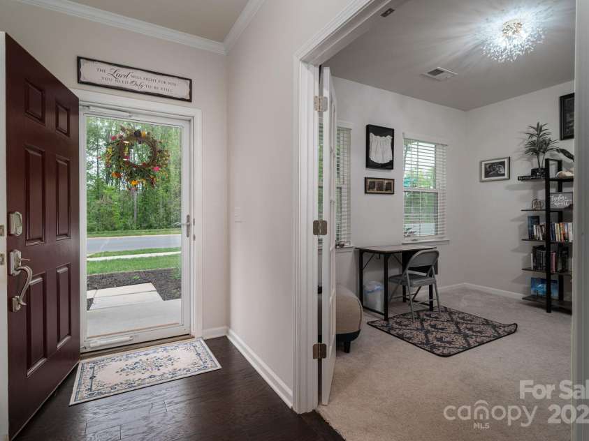 3455 Old Knobbley Oak Drive, Gastonia, NC 28056.  MLS# CAR4239782, YatesRealty ID 7719. 