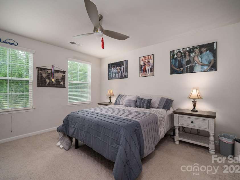 3455 Old Knobbley Oak Drive, Gastonia, NC 28056.  MLS# CAR4239782, YatesRealty ID 7719. 