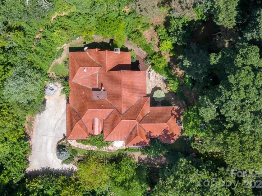 598 Old Toll Road, Asheville, NC 28804.  MLS# CAR4127377, YatesRealty ID 772. 