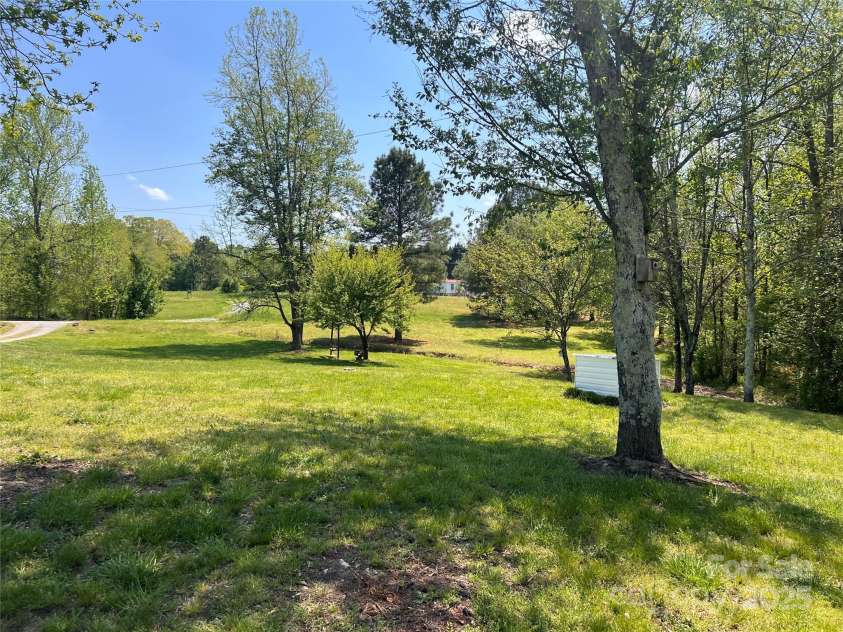 143 Ezra Road, Kings Mountain, NC 28086.  MLS# CAR4248887, YatesRealty ID 7720. Front Yard