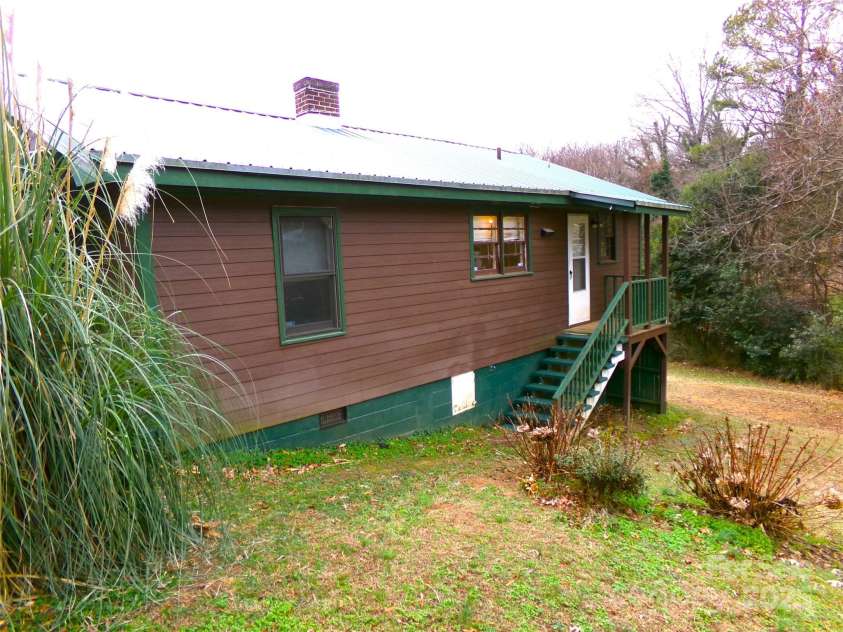 306 Dunlap Street, Albemarle, NC 28001.  MLS# CAR4296716, YatesRealty ID 7720. 