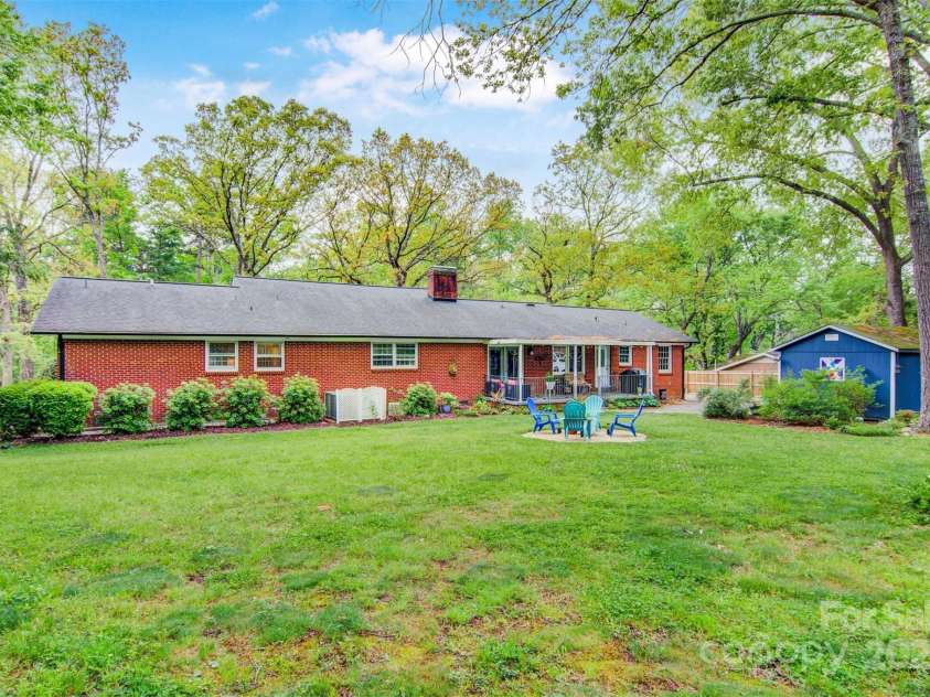 722 12th Avenue, Hickory, NC 28601.  MLS# CAR4247014, YatesRealty ID 7721. 