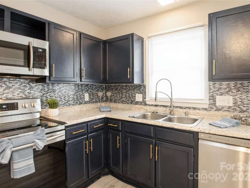 1113 Keswick Place, Monroe, NC 28112.  MLS# CAR4240884, YatesRealty ID 7722. 