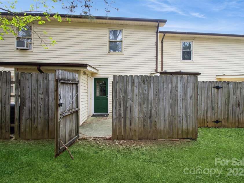 1113 Keswick Place, Monroe, NC 28112.  MLS# CAR4240884, YatesRealty ID 7722. 