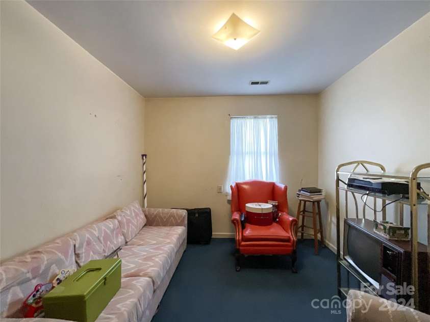 412 18th Street, Charlotte, NC 28206.  MLS# CAR4183498, YatesRealty ID 7724. Bedroom #2