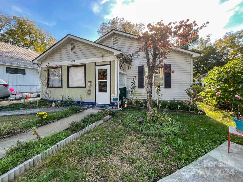 412 18th Street, Charlotte, NC 28206.  MLS# CAR4183498, YatesRealty ID 7724. Front of House