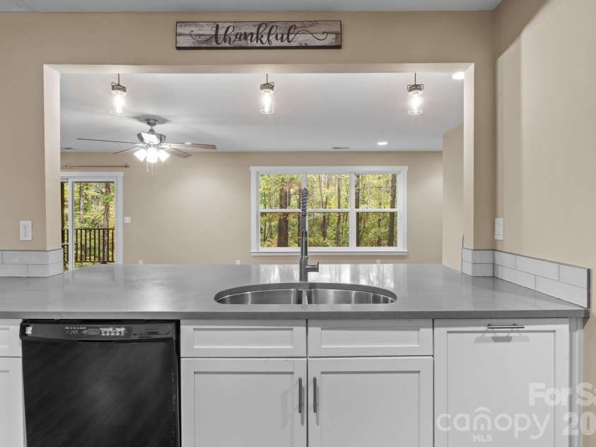 996 Cornelius Road, Mooresville, NC 28117.  MLS# CAR4313994, YatesRealty ID 7724. 