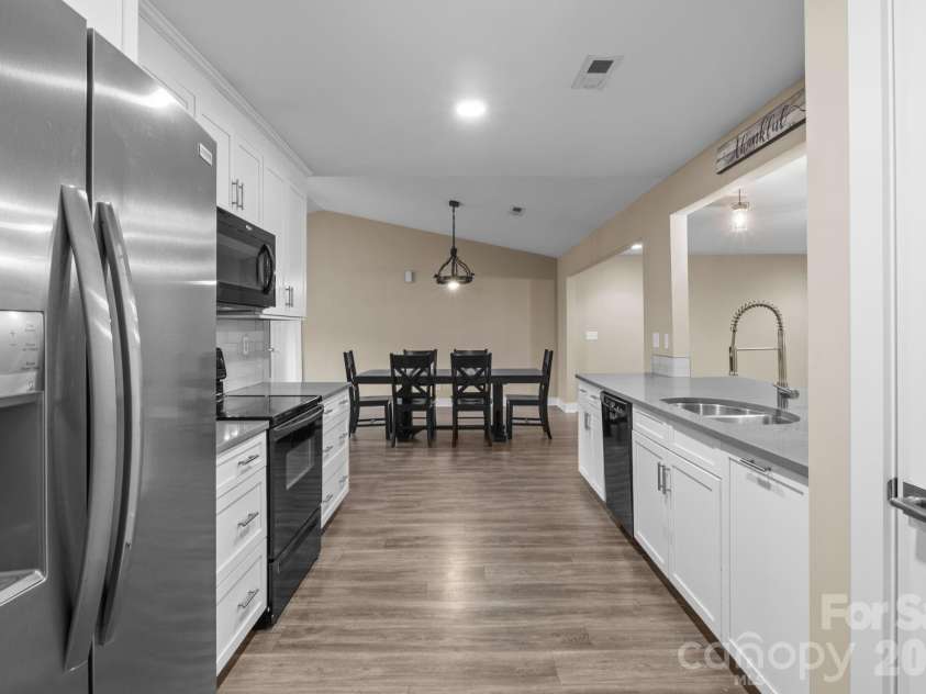 996 Cornelius Road, Mooresville, NC 28117.  MLS# CAR4313994, YatesRealty ID 7724. 